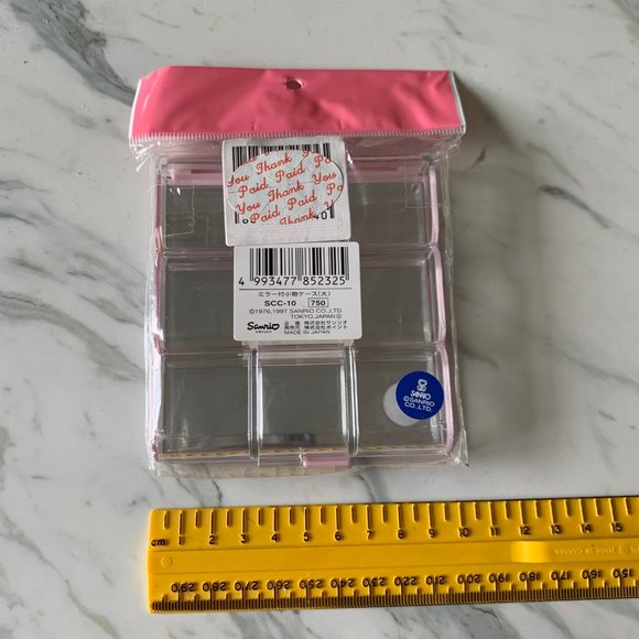 HELLO KITTY MIRROR ORGANIZER COMPACT CARRY - Picture 2 of 3